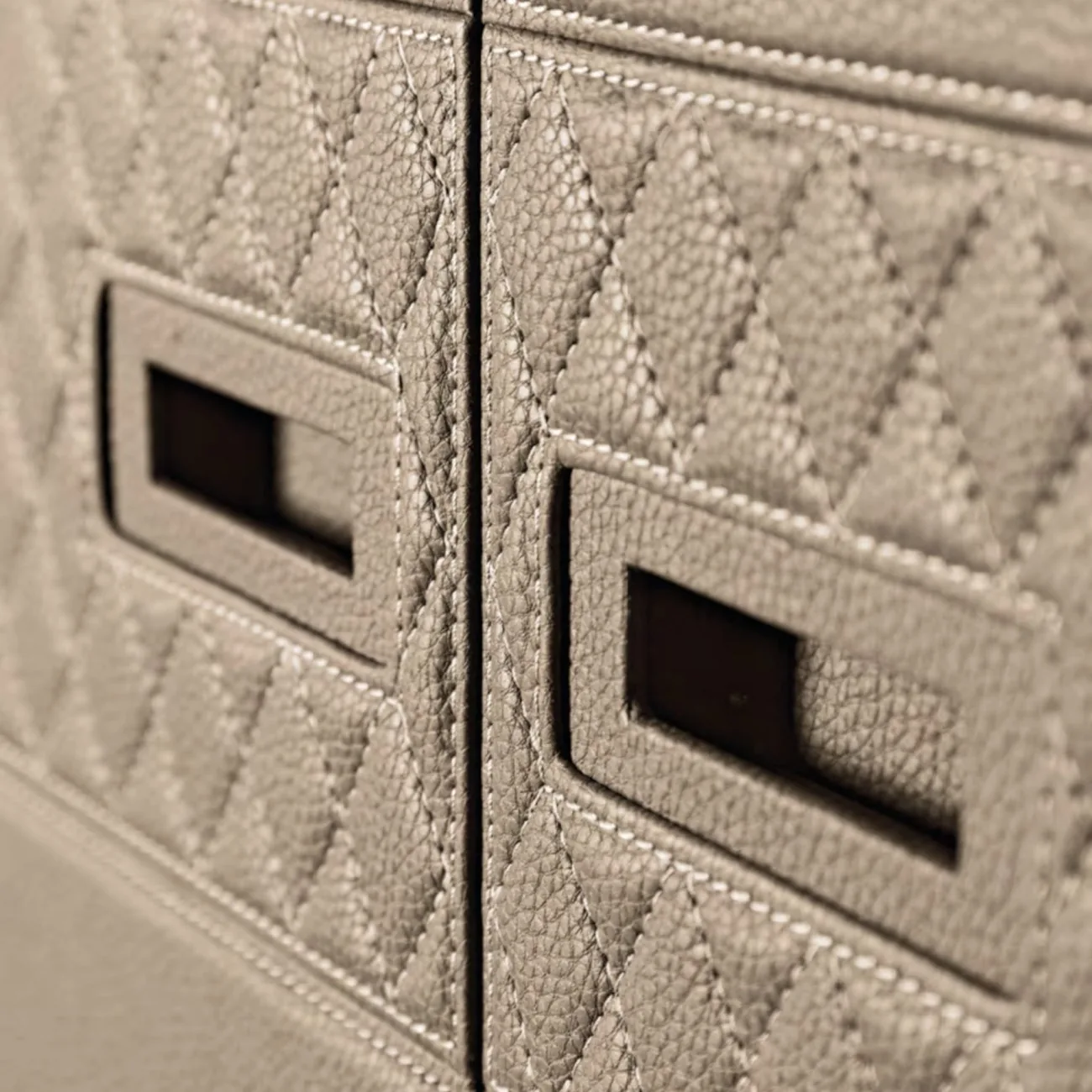 Ellington Wardrobe — gallery image 1