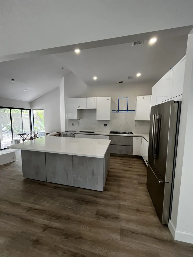 Palio Italian cabinetry installation — Greater Toronto Area, Toronto by Stylish Cabinets