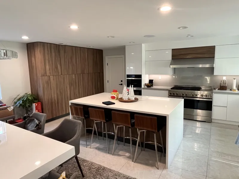 Palio Italian cabinetry installation — Greater Toronto Area, Toronto by Stylish Cabinets