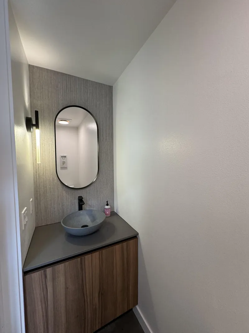 Beverly Italian cabinetry installation — Greater Toronto Area, Toronto by Stylish Cabinets